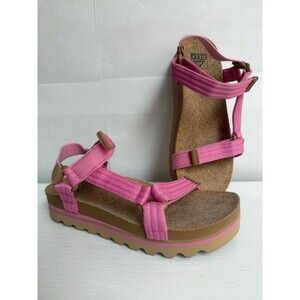 WOMEN'S REEF MALIBU CUSHION COMFORT BARBIE PINK SANDALS SIZE 9